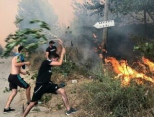 Cezayir’de Orman Yangınları İle İlişkili 30 Gözaltı