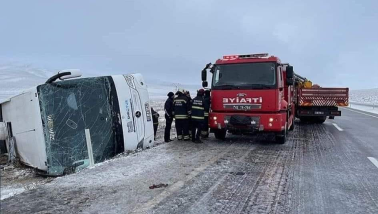 Kapadokya’ya Giden Otobüs Devrildi 6 Kişi Hayatını Kaybetti