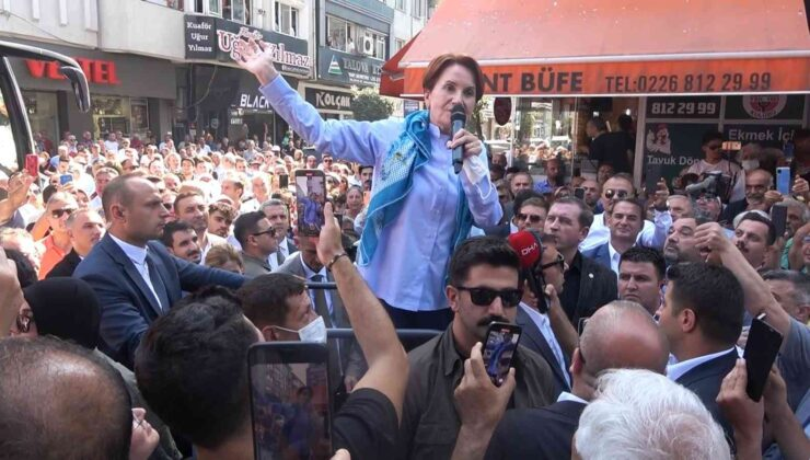 Akşener Yalova’da Sevgi Seli İle Karşılandı