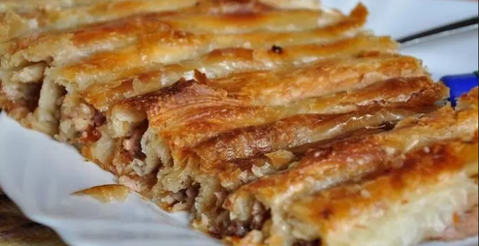 Çıtır Çıtır Lezzetli Kol Böreği Tarifi