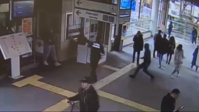 Marmaray İstasyonu’nda Güvenlik Görevlisine Bıçaklı Saldırı