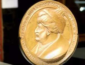 Fatih Sultan Mehmet’e Atfedilen Tılsımlı Madalyon İngiltere’de Açık Artırmaya Çıkıyor