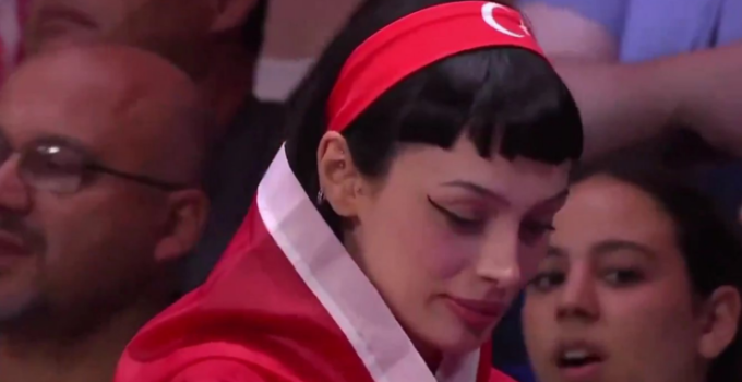 Yayın Yasağı Kararını Bizzat Kendisi Aldırmış