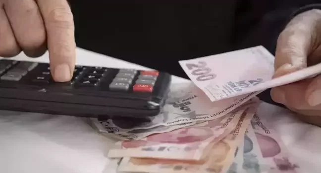 Emeklilere Ramazan Bayramı Müjdesi: 3 Bin Lira İkramiye Hesaplara Yatırılıyor