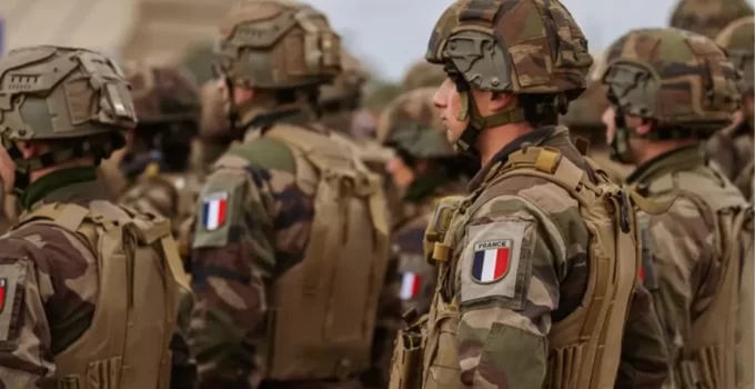 Fransa’nın Ukrayna’ya Asker Gönderme Kararı Rusya’yı Endişelendiriyor: İşte Detaylar