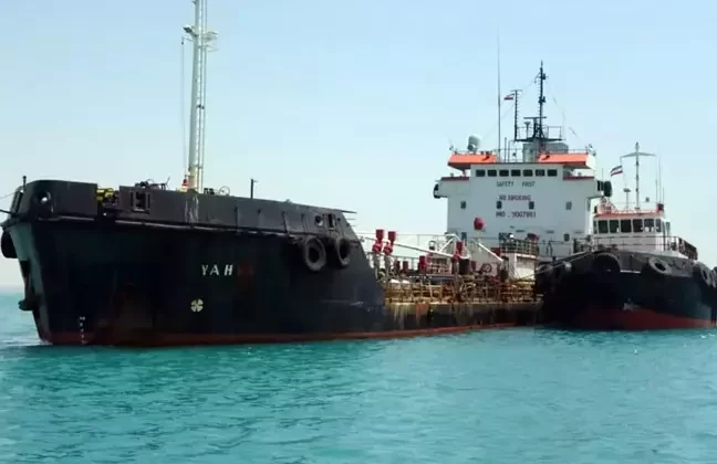 İran, Basra Körfezi’nde Kaçak Akaryakıt Taşıyan İki Tankere El Koydu!