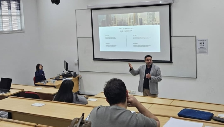 Yalovalı İş İnsanı Dr. İdris Demirhan, Dubai’de Üniversite Kürsüsüne Çıktı: Orta Doğu Gayrimenkulünü Anlattı - Yeni Düşün Haber Yalovalı İş İnsanı Dr. İdris Demirhan, Dubai’de Üniversite Kürsüsüne Çıktı: Orta Doğu Gayrimenkulünü Anlattı