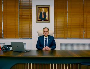 Yalova’da 12 Mart Mesajı: Vali Usta’dan İstiklal Marşı ve Mehmet Âkif Vurgusu